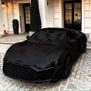 Meet your Posher, Christian